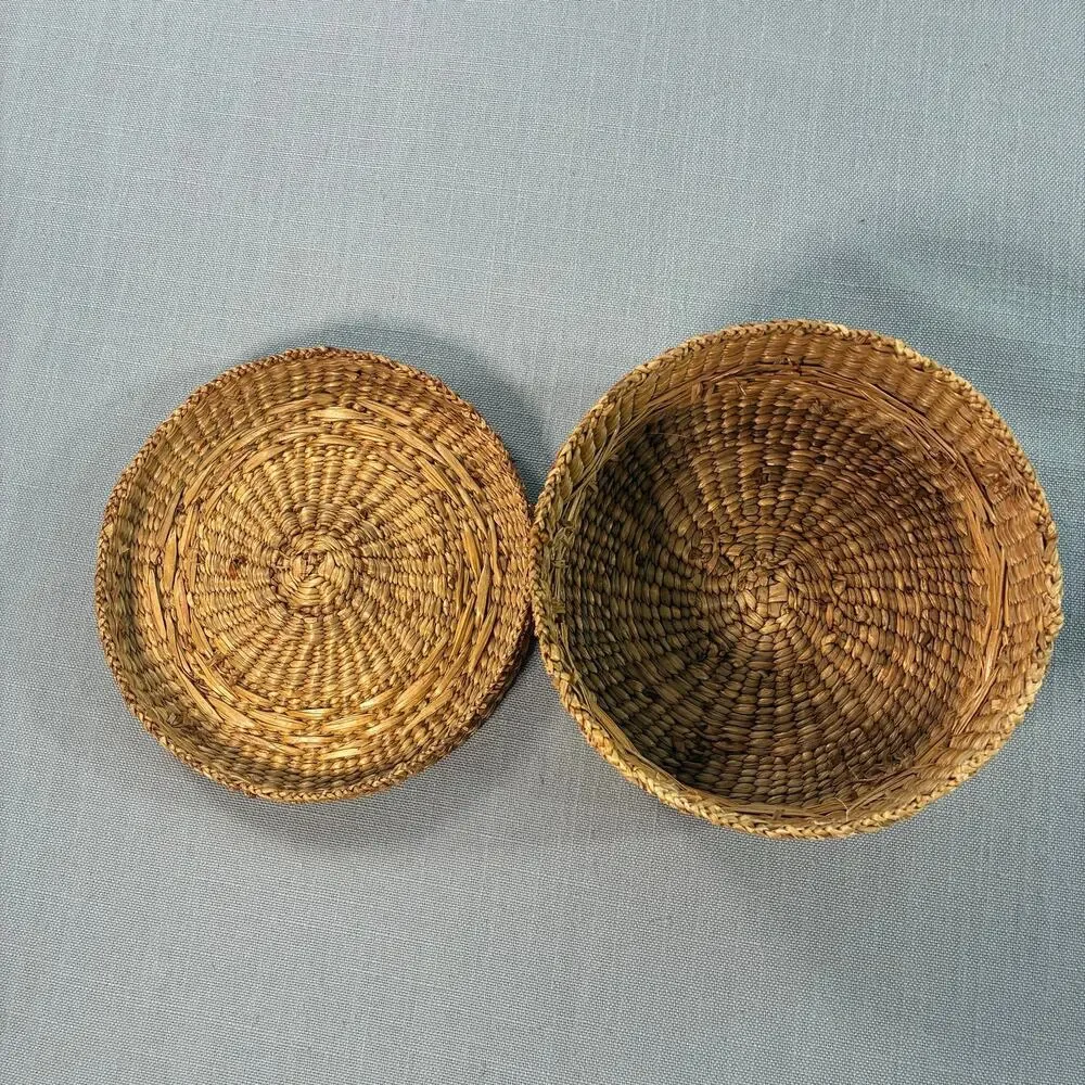 Unbranded vintage handwoven